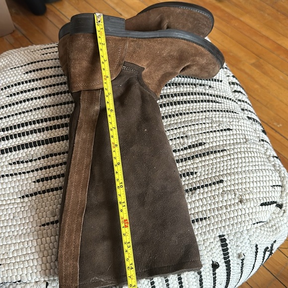 Boots - Picture 15 of 15